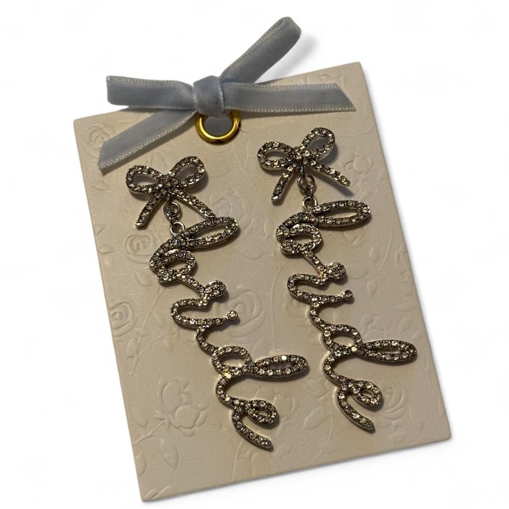✨ Rhinestone “Bride” Script Statement Earrings – Sparkle Bridal Glam ✨